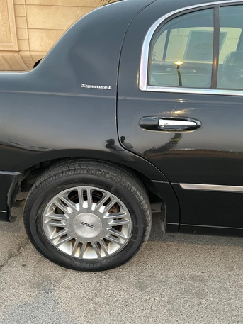 Riyadh, Vehicles, Cars & Trucks , SAR 15000,  Lincoln Continental Mark VII,  2006,  Automatic,  280000 KM,