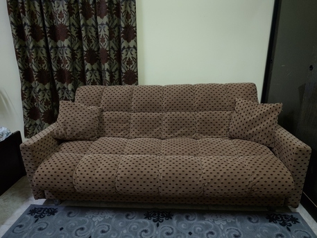 Jeddah, Furniture, SAR 500,  Cozy Brown Polka Dot Sofa Bed &ndash; 3-Seater Sleeper Couch &ndash; Excellent Condition!