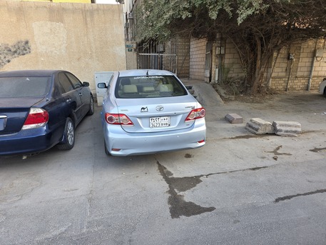 Riyadh, Vehicles, Cars & Trucks , SAR 30000,  Toyota Corolla,  2013,  Automatic,  212444 KM,