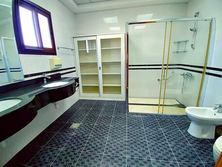 Zinj, Villas, BHD 490000,  654 Sq. Meter,  3 Storey Residential Garden Villa For Sale In Zinj Near Highway BD.490,000/-