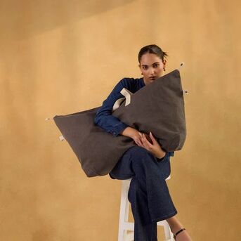 Mumbai, Clothing & Accessories, INR 3998,  Buy Weekender Bag Online