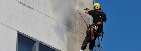 Jubail, Jobs, Experienced Rope Access Fa?ade Cleaning Team Required (8&ndash;10 Years Experience)