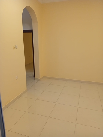 Riffa, Apartments/Houses, BHD 300/year,  4 BR,  4BR Riffa For Rent شقه ٤غرف الرفاع للايجار