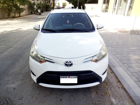 Zinj, Vehicles, Cars & Trucks , BHD 3400,  Toyota Yaris,  2017,  Automatic,  96000 KM,   URGENT FOR SALE