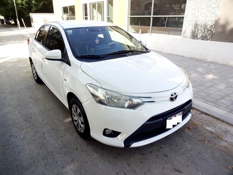 Zinj, Vehicles, Cars & Trucks , BHD 3400,  Toyota Yaris,  2017,  Automatic,  96000 KM,   URGENT FOR SALE