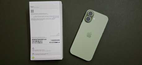 Riyadh, Mobile Phones, SAR 3750,  IPhone 17 (256GB, Sage) &ndash; Brand New With 2‑Year Warranty &bull; Ready To Sell