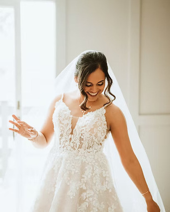 Paris, Fashion & Design, Shop Bridal Veils With Lace Online | Frances Anne Veil