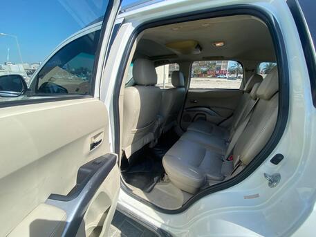 Manama, Vehicles, Cars & Trucks , BHD 1600,  MITSUBISHI OUTLANDER 2008,  2008,  Automatic,  210000 KM,   @ 1600/-