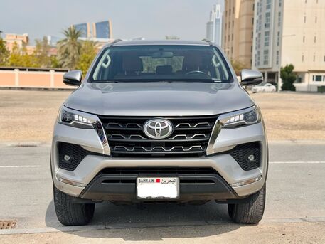 Riffa, Vehicles, Cars & Trucks , BHD 11200,  Toyota Fortuner,  2023,  Automatic,  75000 KM,  SINGLE OWNER