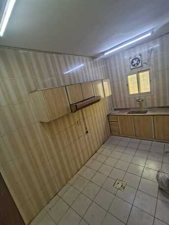 Dammam, Housing Exchanges, SAR 1300/month,  Studio,  2BHK Apartment Available With Two King-size Bedrooms. The Apartment Is Unfurnished, Neat,