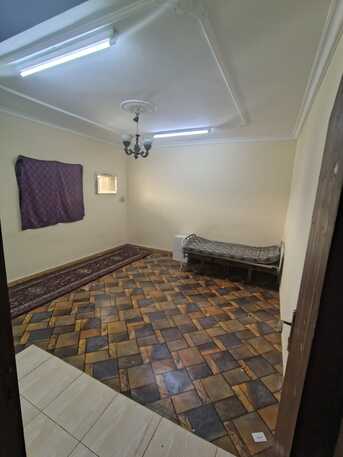 Dammam, Housing Exchanges, SAR 1300/month,  Studio,  2BHK Apartment Available With Two King-size Bedrooms. The Apartment Is Unfurnished, Neat,