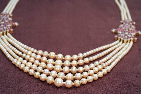 Ahmedabad, Business, Antique Basra Pearl Necklace