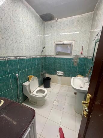 Al Malaz, Apartments, Flats, Houses & Villas, SAR 20000/year,  Furnished,  2 BR,  VILLA PORTION AVAILABLE 20000 Year