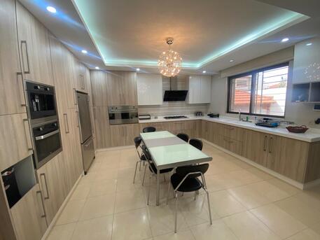 Amman, Apartments/Houses, JOD 22000/year,  Furnished,  3 BR,  255 Sq. Meter,  Ground Floor Apartment For Rent \\ Um Uthaina