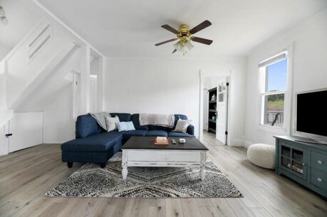 New York, Real Estate, Discover Cozy Cabin Rentals Deadwood For Your Black Hills Getaway