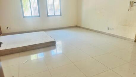 Zinj, Apartments/Houses, BHD 250/month,  2 BR,  SEMI FURNISHED SPACIOUS TWO BEDROOM FLAT FOR RENT IN ZINJ