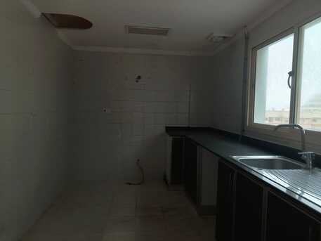 Juffair, Offices, BHD 320,  Spacious Commercial Flat In Prime Location In Juffair