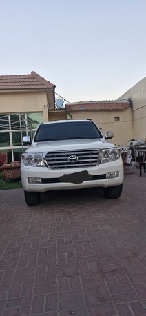 Dubai, Vehicles, Cars & Trucks , AED 65000,  Toyota Land Cruiser GXR V6,  2009,  Automatic,  255000 KM,   (Single Owner With Low KM And Clean Title)