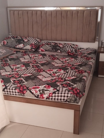 Al Malaz, Appliances, SAR 1700,  Bedset, Medium Size Fridge, 7kg Samsung Machine