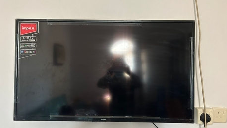 Yanbu, Household Items, SAR 1600,  2 Led Smart Tv For(ATC 50"& Impex42")