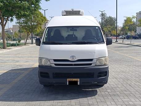 Riffa, Vehicles, Cars & Trucks , BHD 3600,  TOYOTA HIACE,  2010,  Manual,  257000 KM,  CHILLER VAN