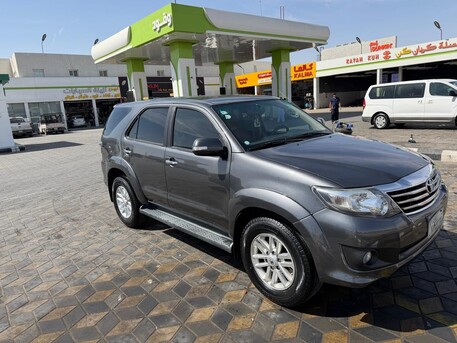 Riyadh, Vehicles, Cars & Trucks , SAR 50000,  Toyota Fortuner,  2015,  Automatic,  380 KM,  50000 SAR-Family Used   For SALE