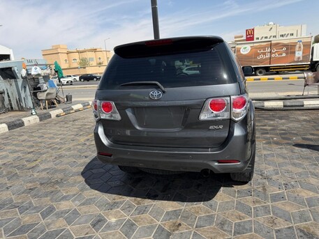 Riyadh, Vehicles, Cars & Trucks , SAR 50000,  Toyota Fortuner,  2015,  Automatic,  380 KM,  50000 SAR-Family Used   For SALE
