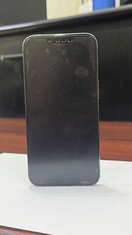Al Malaz, Mobile Phones, SAR 1200,  IPhone 13 Pro (128 GB) - Space Grey (Negotiable)