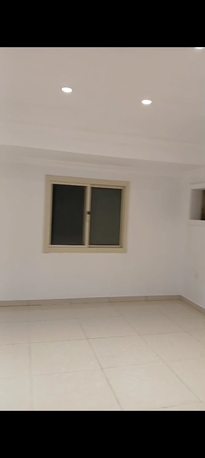 Azizia, Apartments/Houses, SAR 22000/year,  3 BR,  3bhk Kitchen Hall 2 Washroom Rent 22000 Location Al Safa Near Panda Back Side