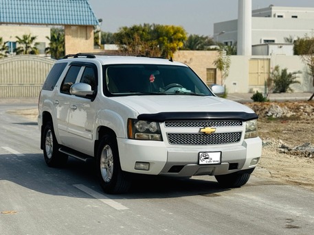 Manama, Vehicles, Cars & Trucks , BHD 1,  Chevrolet Tahoe,  2009,  240000 KM,  Clean Car - LT