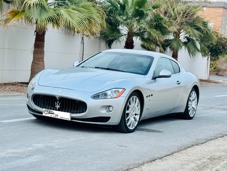 Manama, Vehicles, Cars & Trucks , BHD 6500,  Maserati GranTurismo,  2012,  Automatic,  68000 KM,  ▓█▇▅ Coupe - 8 Cylinder - Low Mileage ▅▇█▓