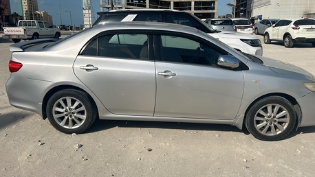 Umm Al Hassam, Vehicles, Cars & Trucks , BHD 2350,  Toyota Corolla XLE,  2010,  Automatic,  27 KM,
