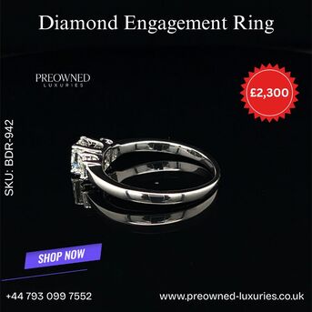 London, Jewelry, GBP 2300,  Elegant Diamond Ring - Timeless Sparkle At Exceptional Value