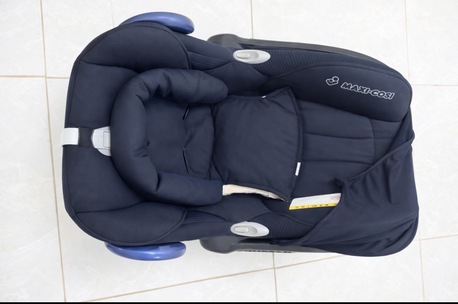 Jubail, Baby & Kid Stuff, SAR 150,  Max-cosi Car Seater For Sale
