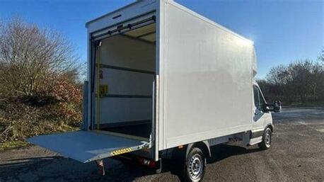 Barcelona, Delivery, Portes Mudanzas Servicio De Transporte Furgoneta Man With Van