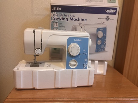 Riyadh, Furniture, SAR 400,  Stiching Machine