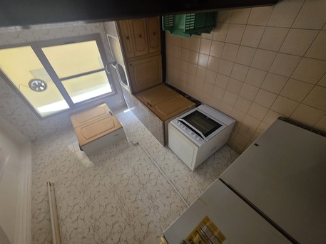 Hoora, Apartments/Houses, BHD 240/month,  2 BR,  - Parking & Balcony - Semi Furnished 2 BHK Family Flat With Ewa For Rent 240/BD Hoora