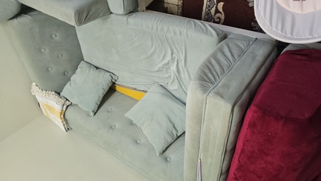 Al Malaz, Furniture, SAR 800,  King Bed 2x2 Hydrolic Sofa 6 Seters 2pcs Dressers Almeri