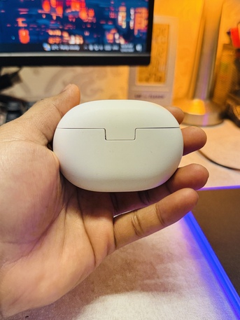 Manama, Mobile Phones, BHD 28,  Beats Studio Buds In Ear True Wireless Earbuds White Noise Cancellation