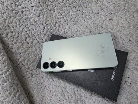 Khobar, Mobile Phones, SAR 2000,  Samsung Galaxy S25 256gb 12 Gb Ram Sale Swap Same Like New