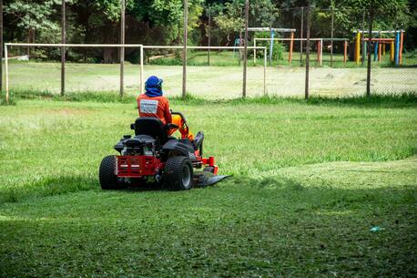 Calgary, Business, Calgary Lawn Care & Commercial Mowing Services