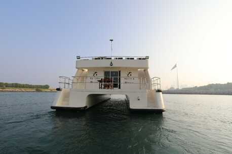 Abu Dhabi, Boats, AED 1800000,  YACHT FOR SALE &ndash; CATAMARAN (Excellent Condition)-للبيع: يخت كاتاماران (حالة ممتا