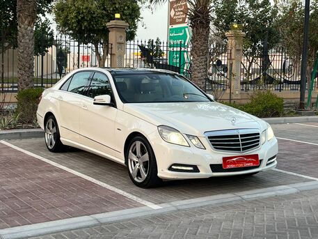 Manama, Vehicles, Cars & Trucks , BHD 2000,  Mercedes-Benz E250,  2011,  Automatic,  300000 KM,  1