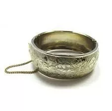 New York, Fashion & Design, Vintage Bracelets For A Stylish Finish