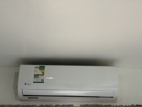 Riyadh, Air Conditioners, SAR 1000,  Split AC MANDO (FOR SALE)