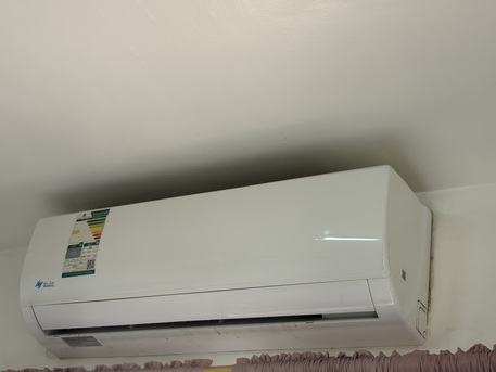 Riyadh, Air Conditioners, SAR 1000,  Split AC MANDO (FOR SALE)