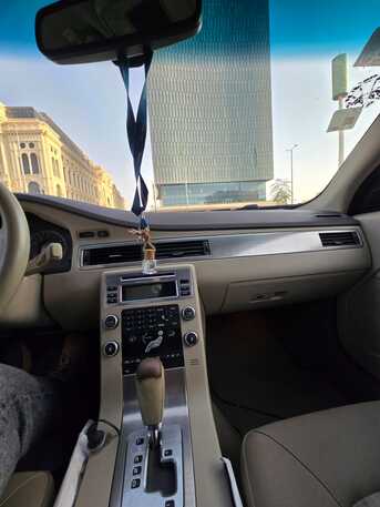 Jeddah, Vehicles, Cars & Trucks , SAR 28,  Volvo V70,  2009,  Automatic,  155 KM,    Original Body