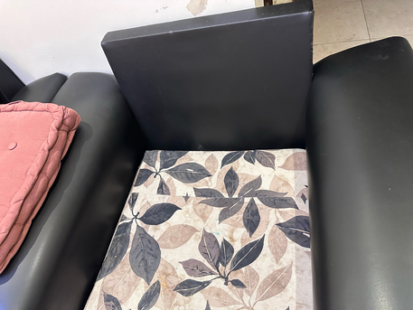 Jeddah, Household Items, SAR 185,  Sofa Having Big Width For Better Comfort
