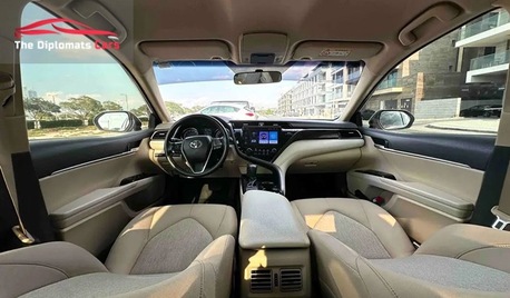 Amman, Vehicles, Cars & Trucks , JOD 15500,  Toyota Camry Hybrid,  2023,  Automatic,  67000 KM,  Duty Free Toyota Camry LE