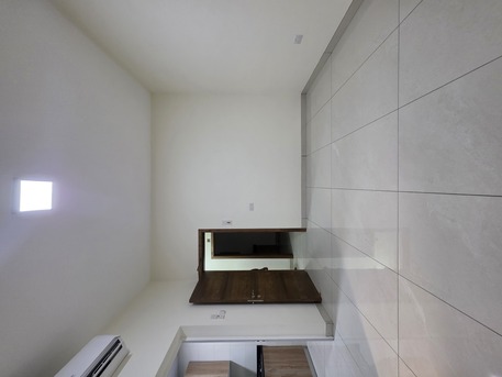 Hoora, Apartments/Houses, BHD 150/month,  Studio,  - Very Bright Semi Furnished Spacious Studio Flat With Ewa @150/BD Hoora